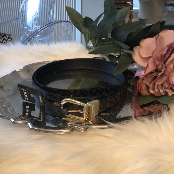 New DKNY Monogram Belt - Picture 8 of 8